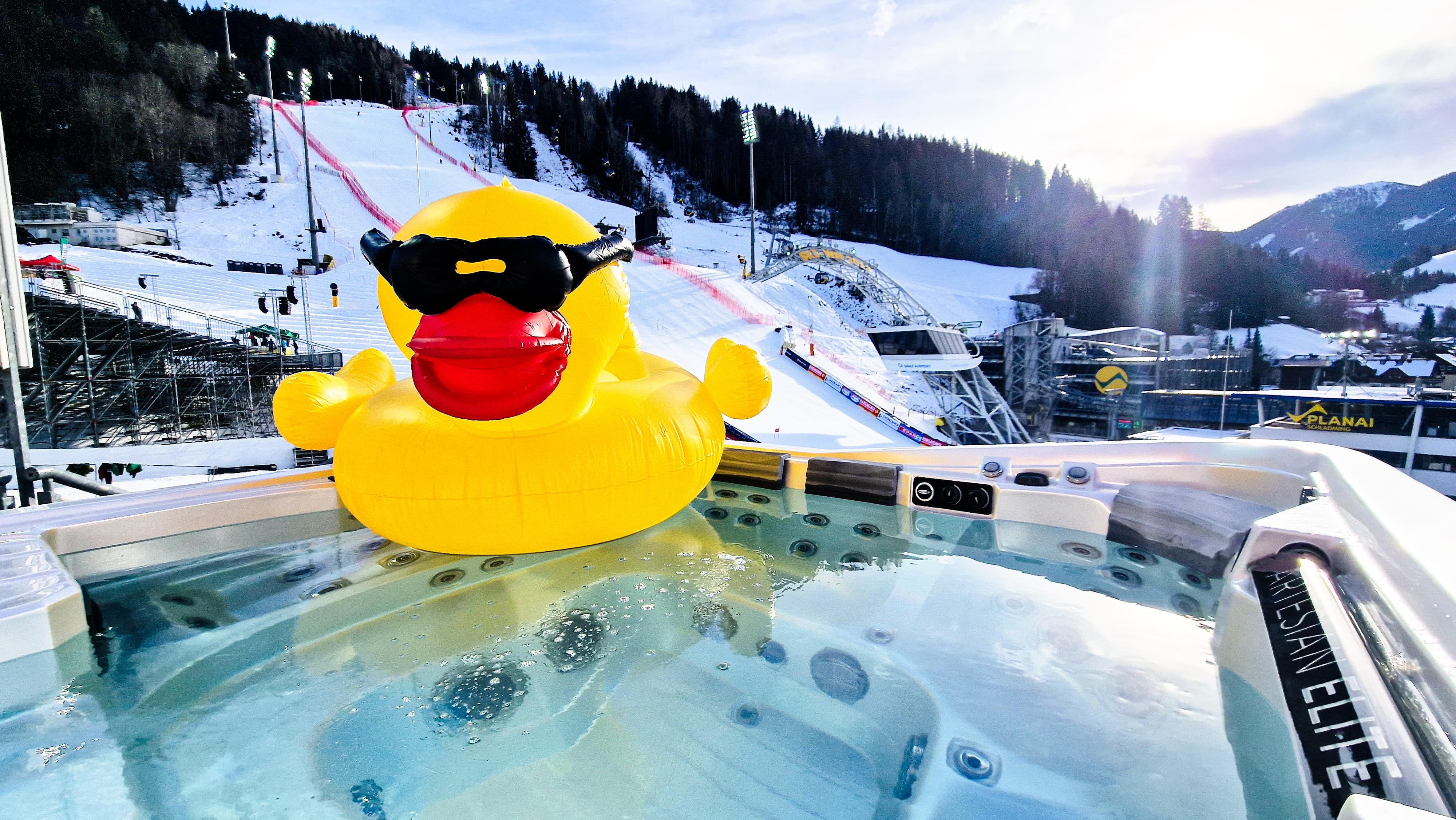 Die CTEnte im Whirlpool