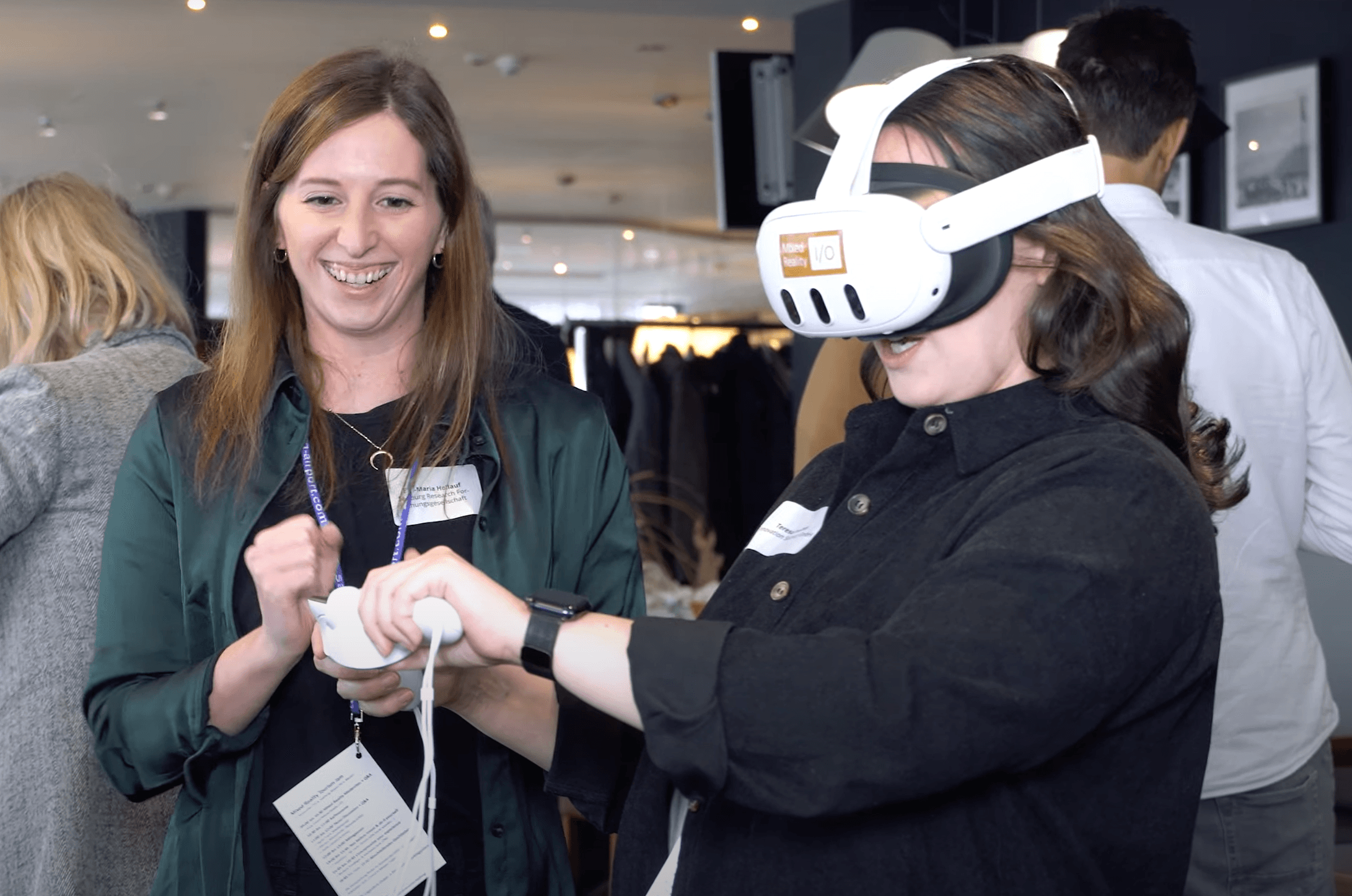 https://ow-strapi-prod-images.s3.eu-central-1.amazonaws.com/video_0015_mixed_reality_workshop_salzburg_3e6f3b9191.png